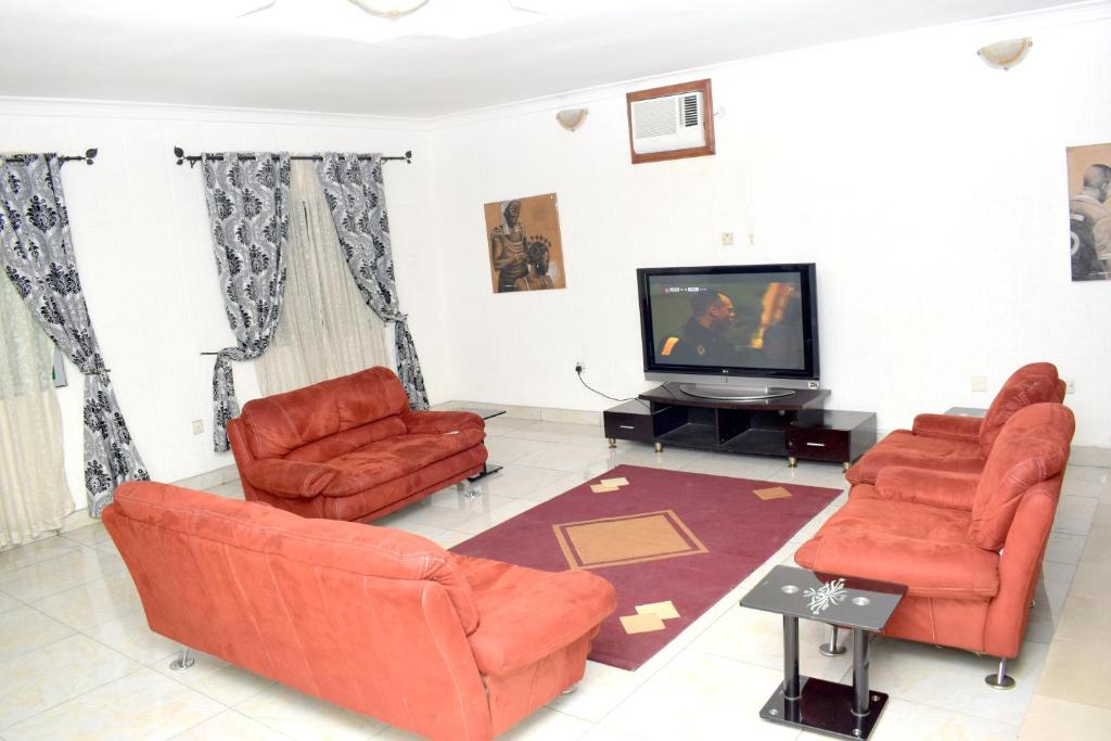 Davvy Hotels and Apartments - 4 Bed room Apartment