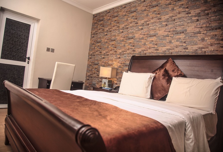 Fryburg Suites - Deluxe Room