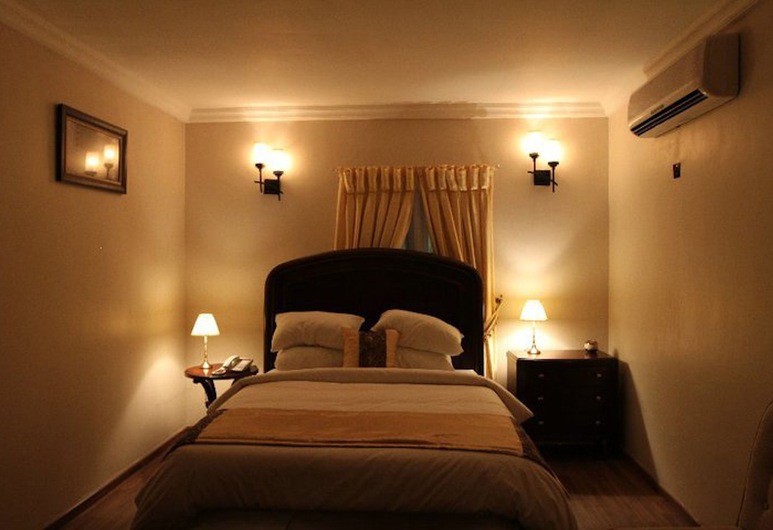 Fryburg Suites - Standard Room