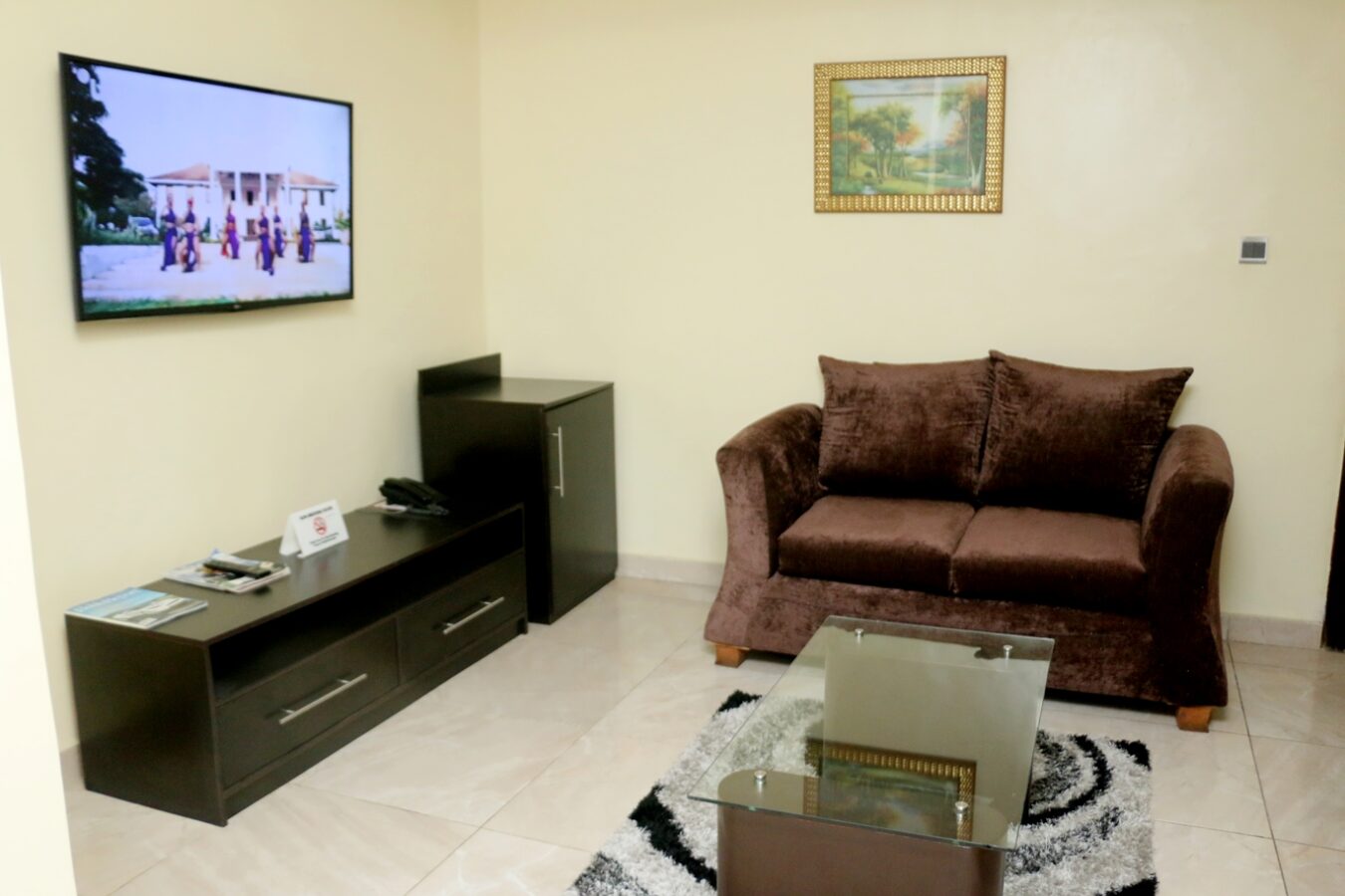 Parkview Astoria - Diplomatic Suites