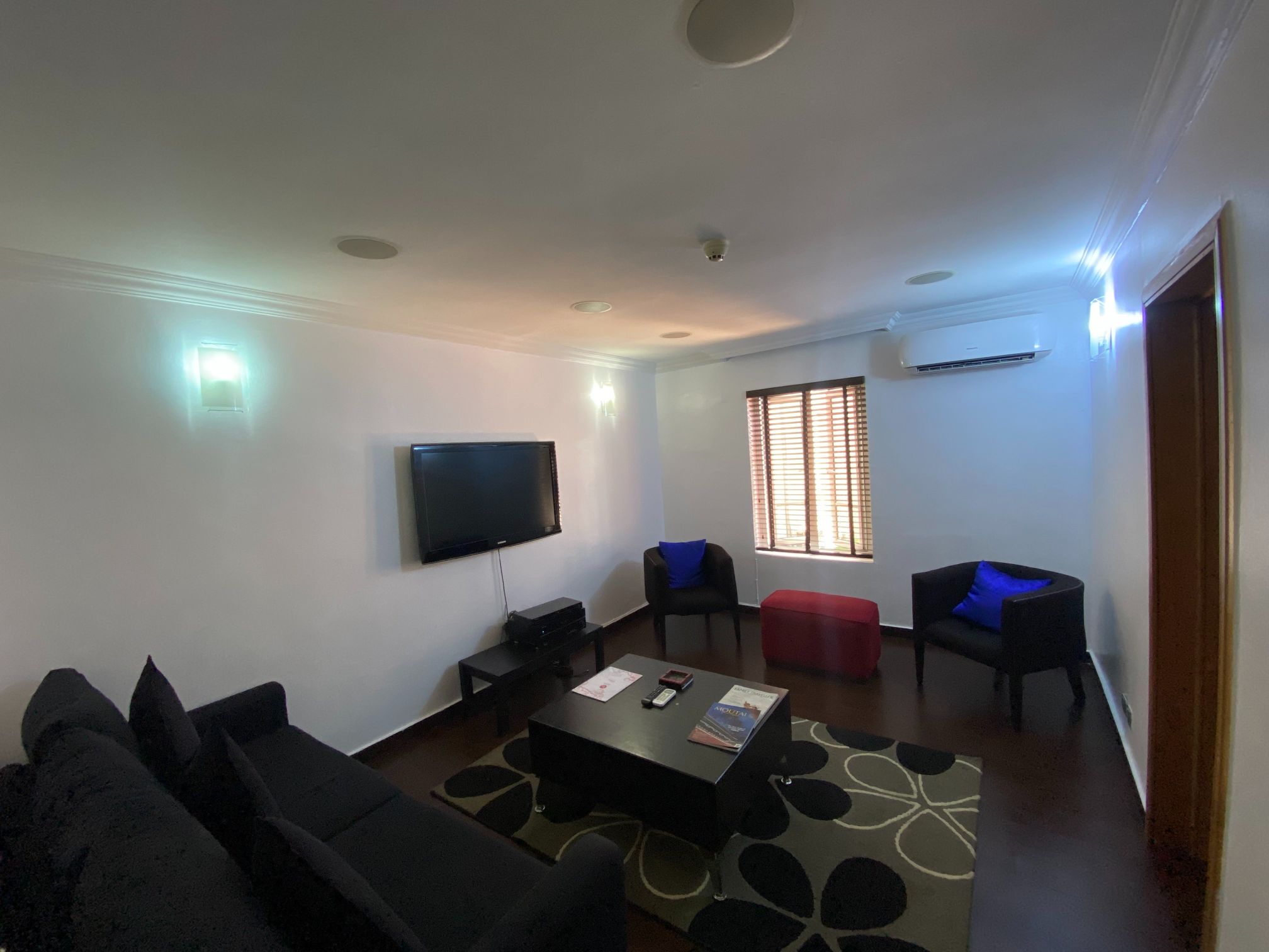 Angel Hospitality - Deluxe Suite
