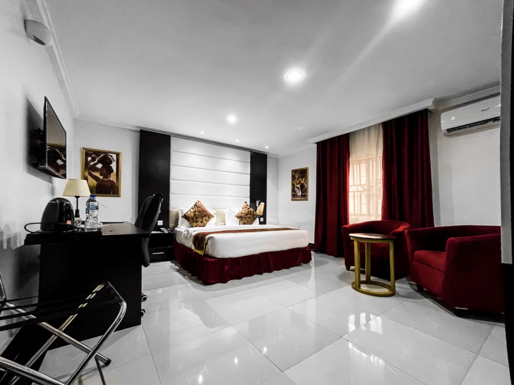 Pasadena Suites - Executive Suite