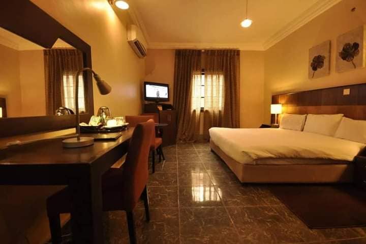 Homeville Plus Hotel - Standard Deluxe