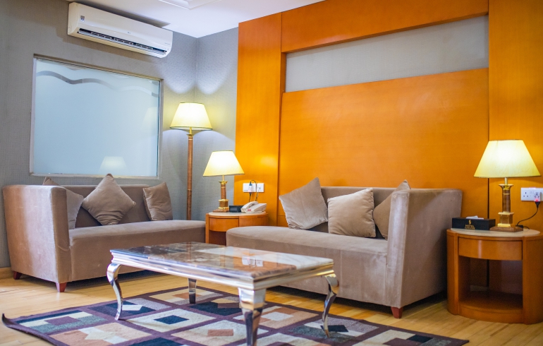 Hotel Sunshine - Executive Suite