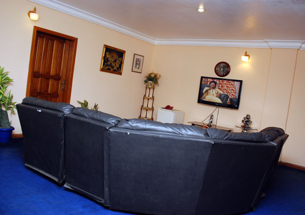 Royal Marble Hotel - Presidential Suite